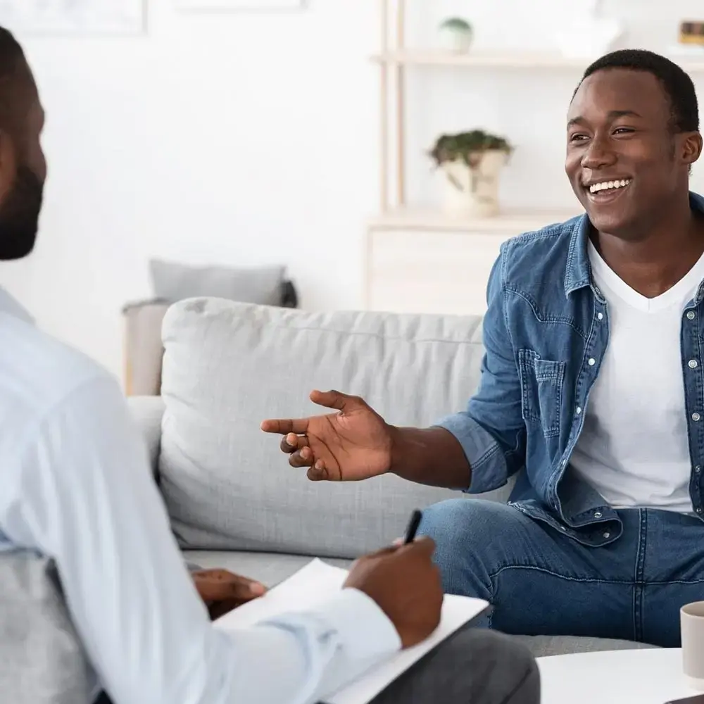 php-addiction-treatment-new-jersey therapist guiding patient during partial hospitalization in New Jersey