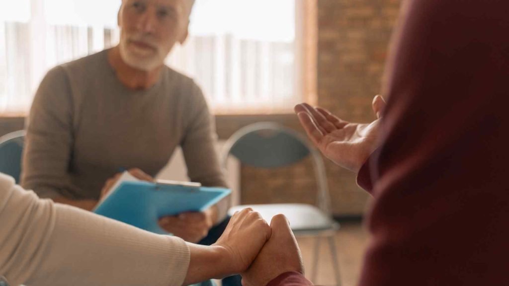 what is the difference between faith-based and standard addiction treatment